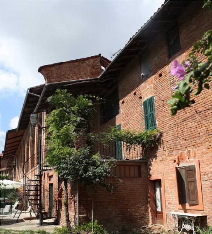 Agriturismo Olivazzi Quattordio Екстериор снимка